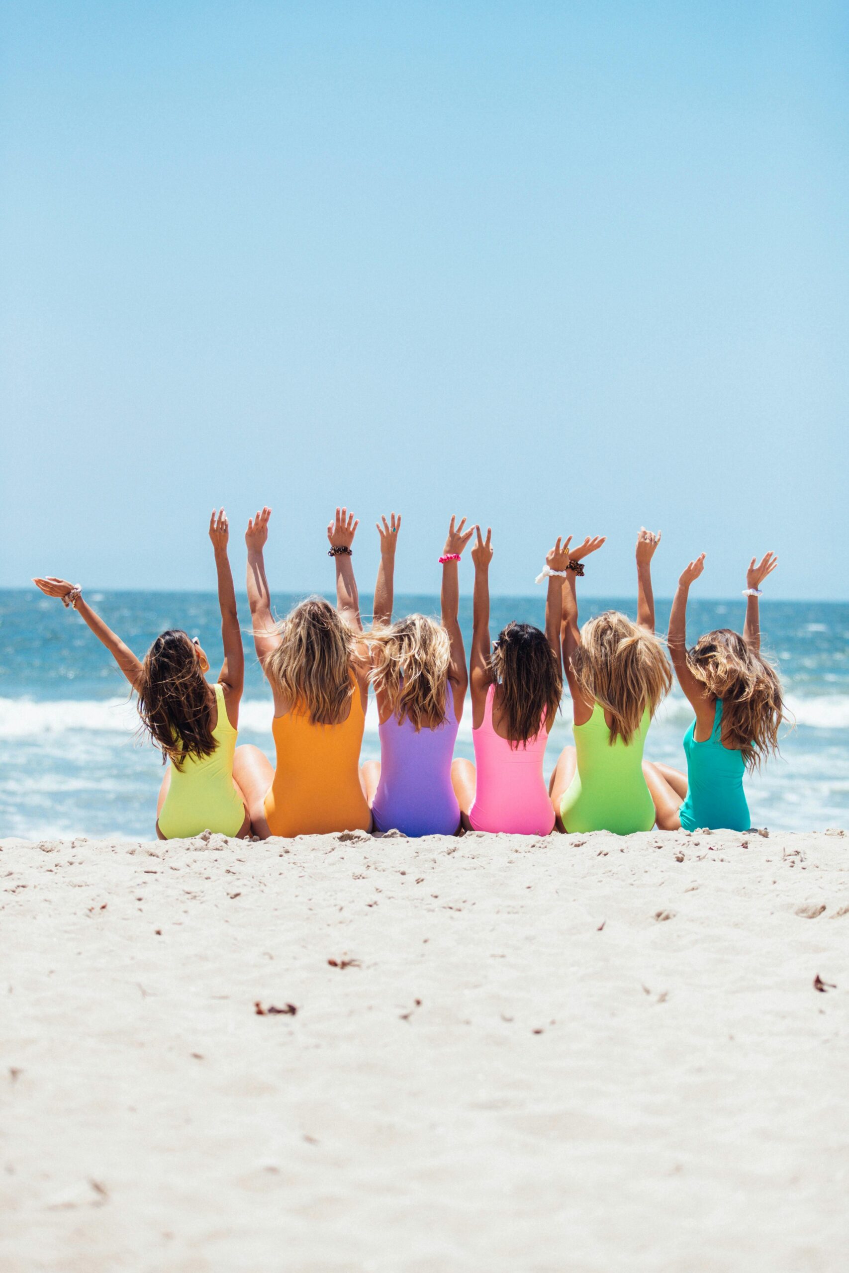 Groupe de femmes sur la plage