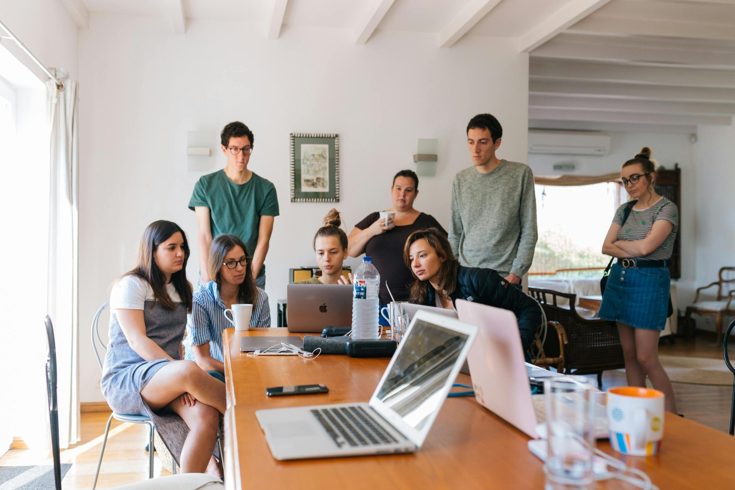 Réunion de travail dans une entreprise